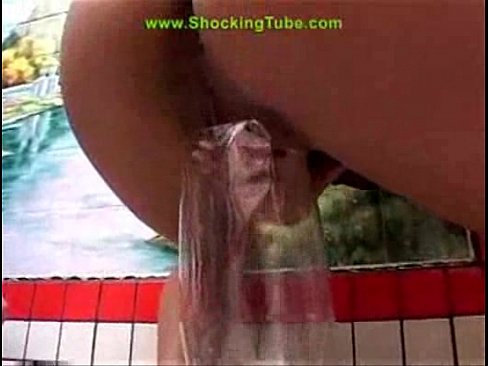 Meiden Pissen Elkaar Onder En Drinken Het Op